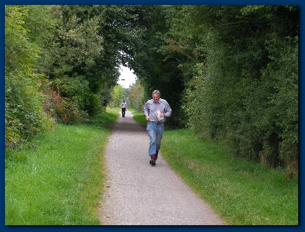 600x449 pixels (187K)